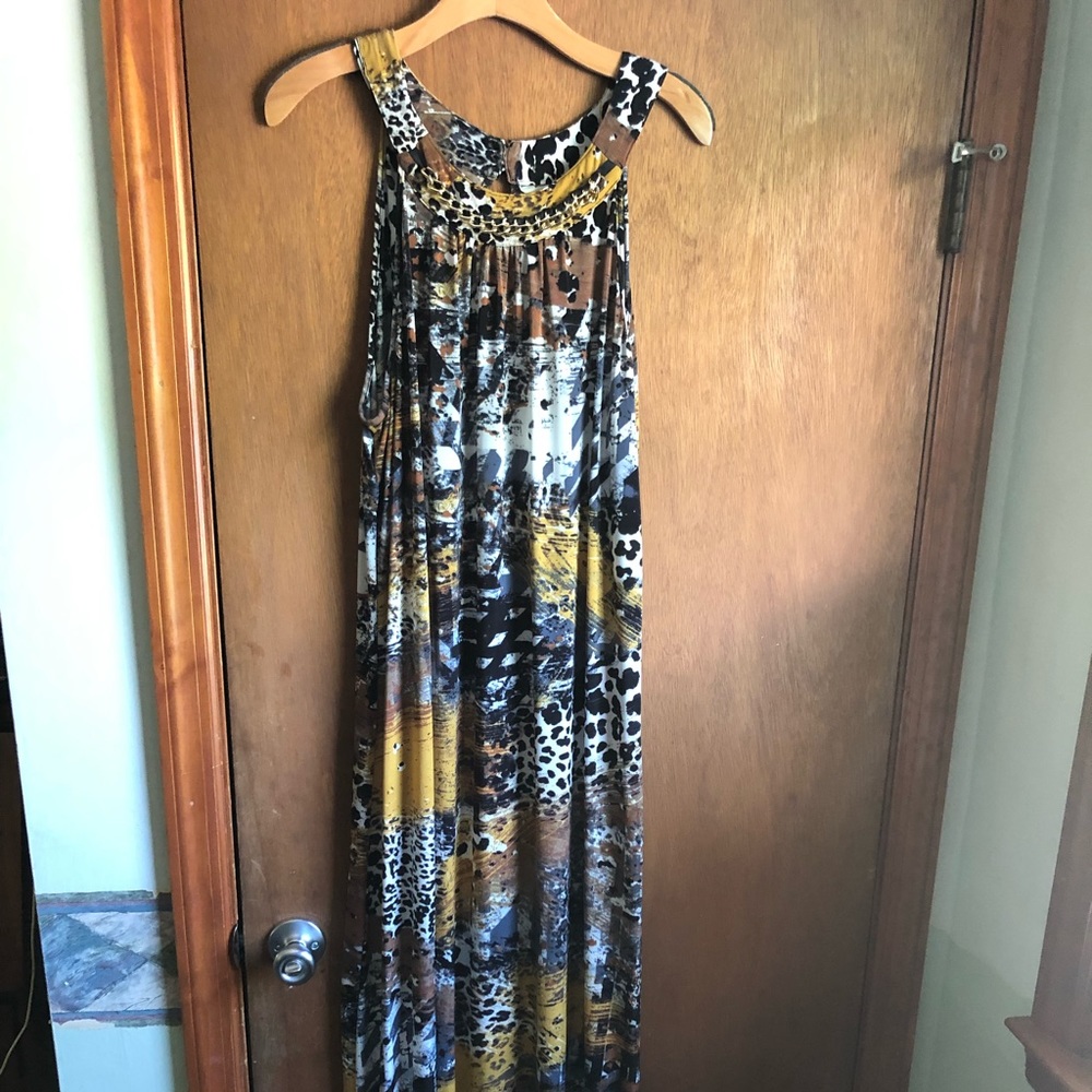 Mlle Gabrielle beautiful maxi dress